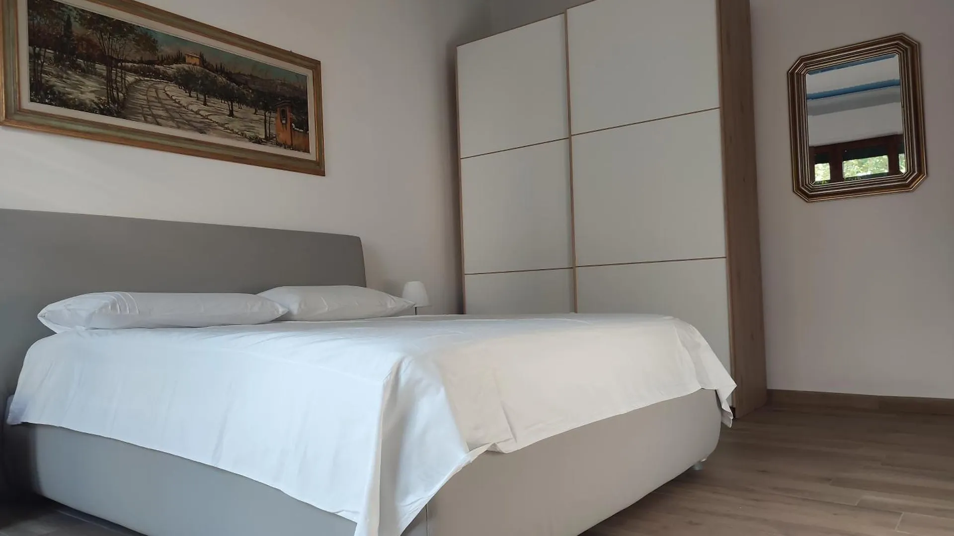 Apartment Paradise Appartament Florence Italy